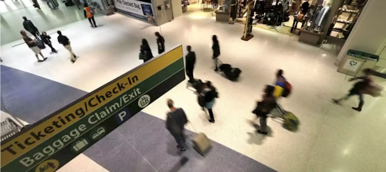 Fire in Houston airport locker room delays morning flights