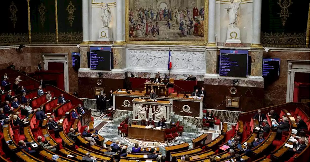 Réforme des retraites: semaine cruciale, au Parlement et dans la rue