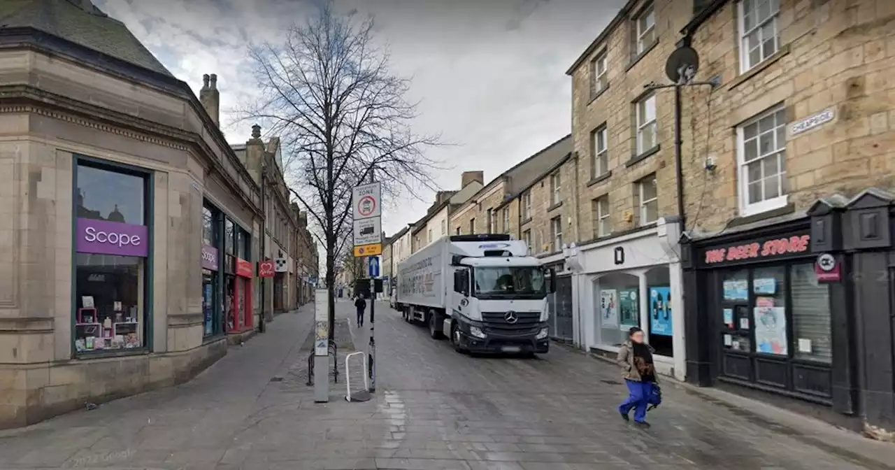 Man charged after 30-year-old stabbed in the neck in Lancaster