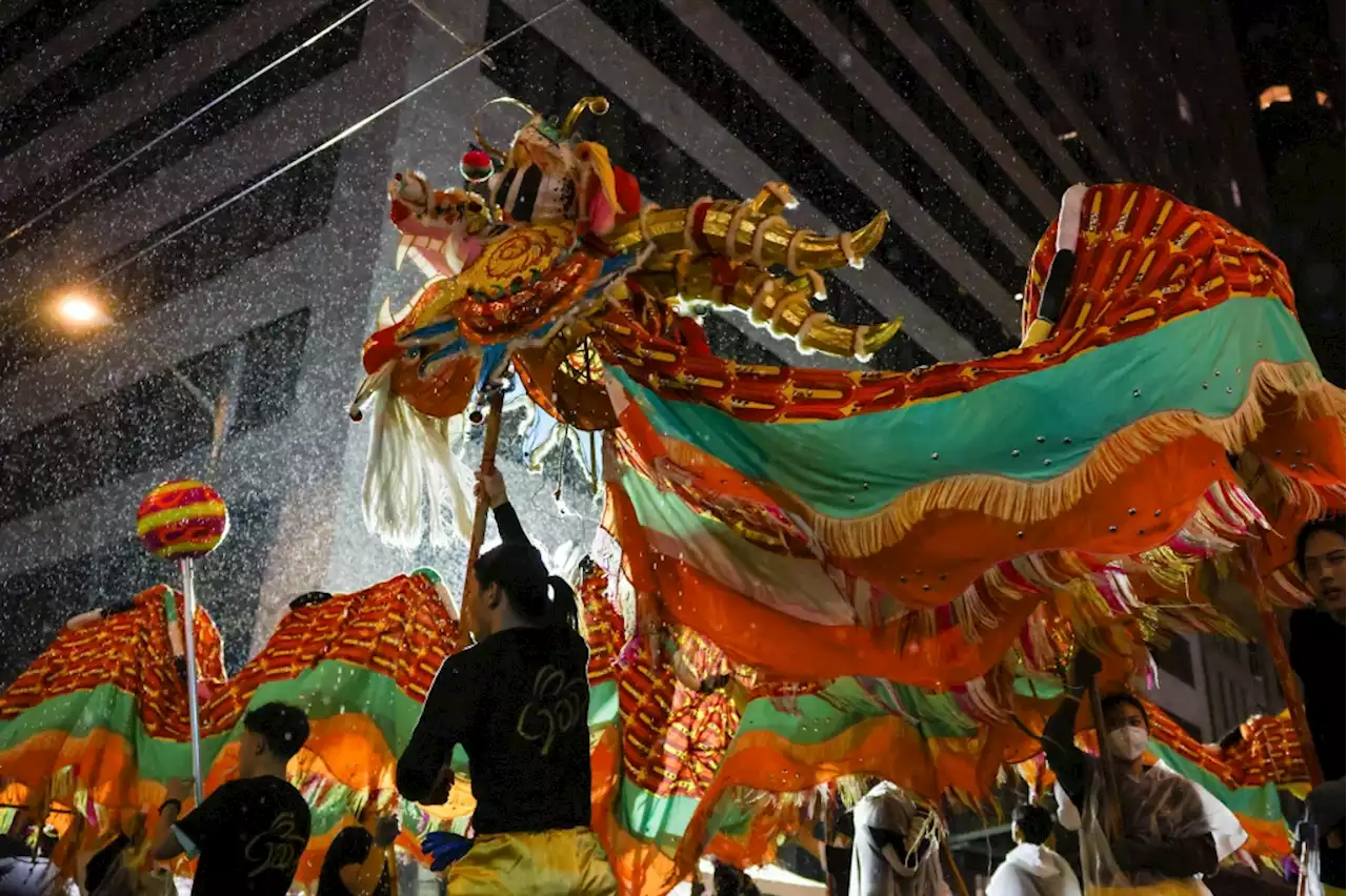 Photos: Rain doesn’t dampen San Francisco’s Chinese New Year parade