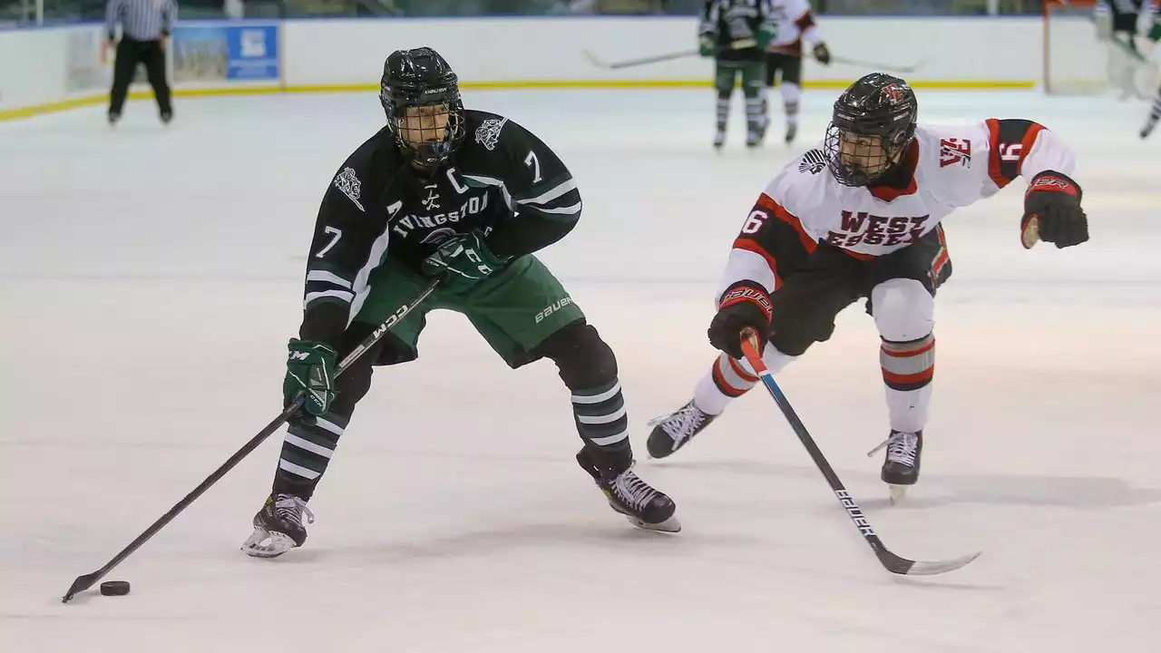 Ice Hockey Top 20, Feb. 6: McInnis Division claims another spot