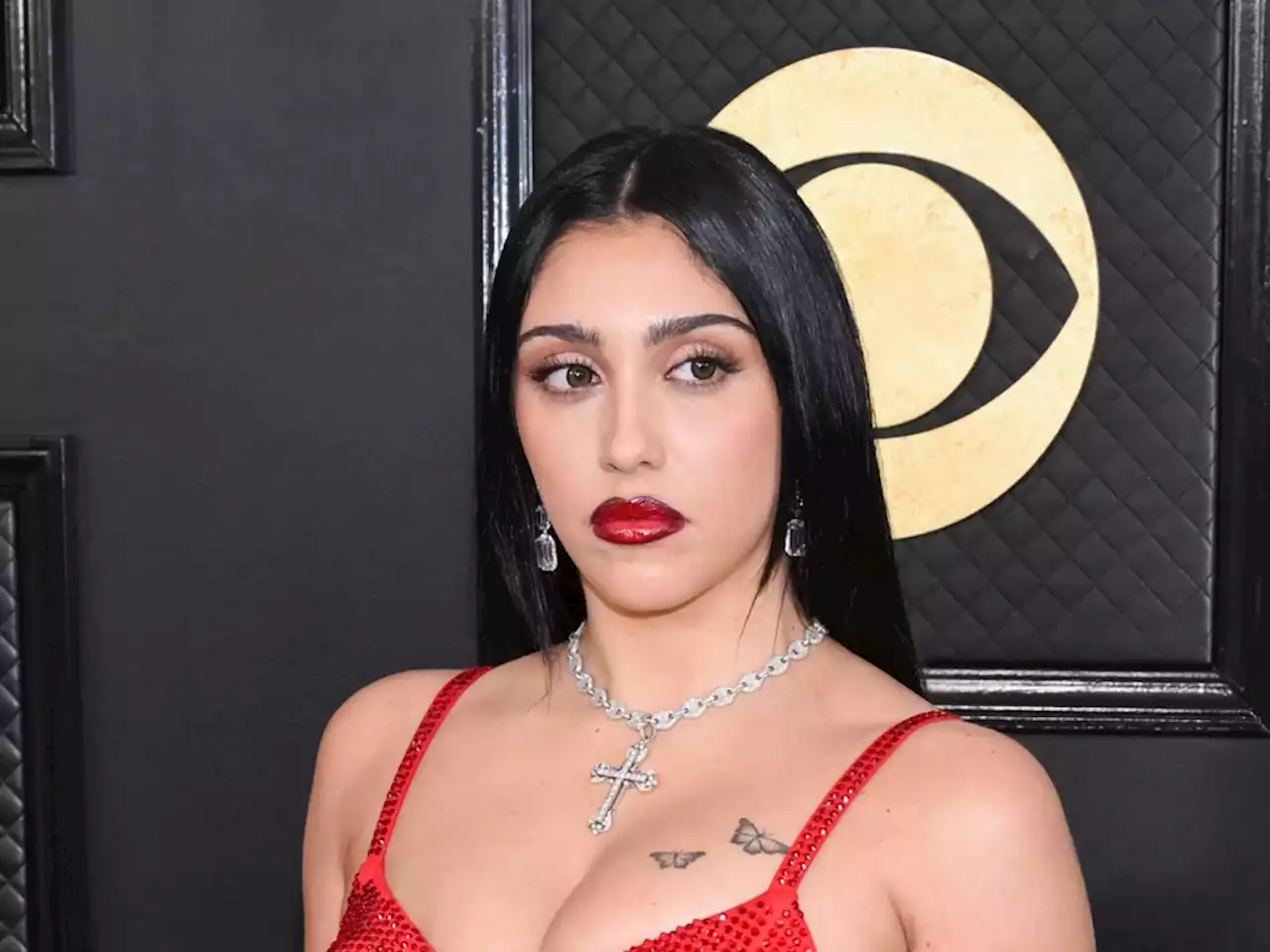 Lourdes Leon Channeled Her Mom Madonna's Dramatic Prowess in a Hypnotic Cherry Red Grammy Dress