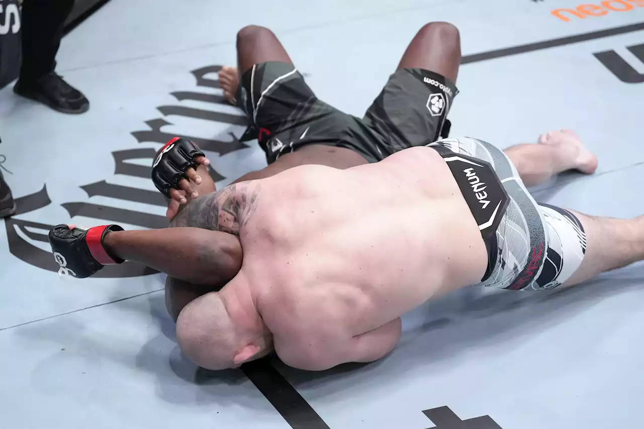 Derrick Lewis suffers third consecutive stoppage loss as Sergey Spivak submits him in one round before calling out Jon Jones at UFC Vegas 68