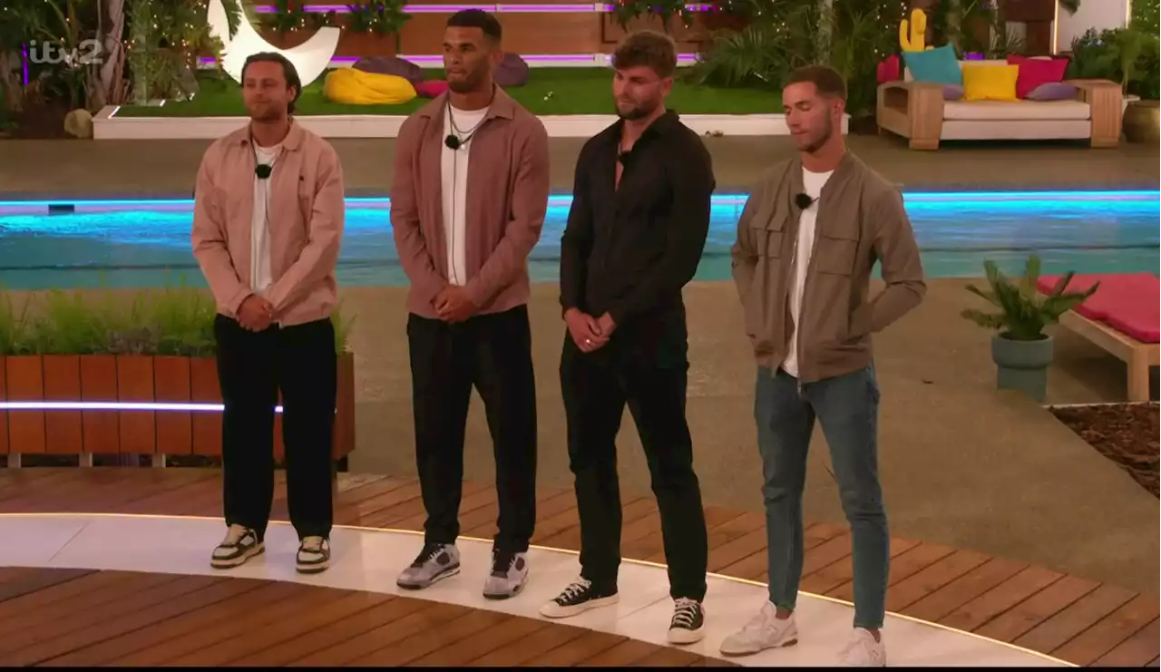 Love Island hope for new couple after he swoops in to 'save girl from boy'