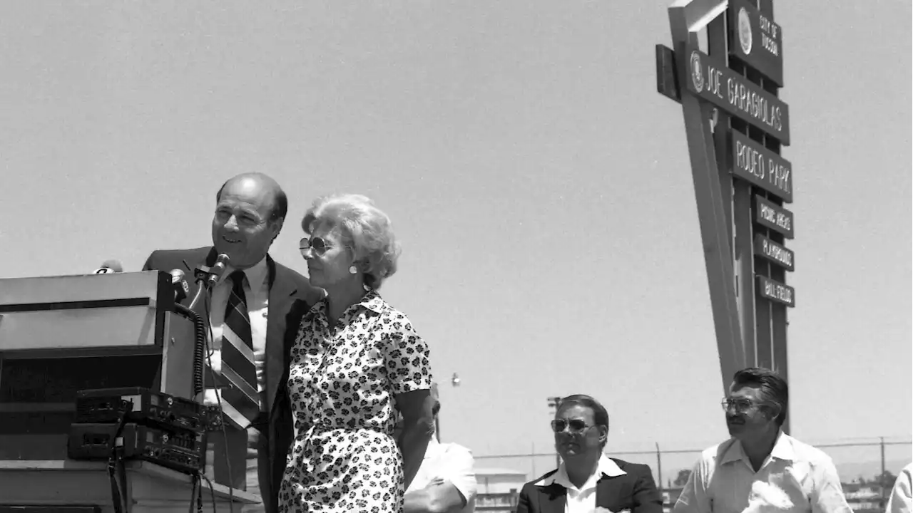 Street Smarts: Baseball's Joe Garagiola 'loved Tucson, Tucson loved him'