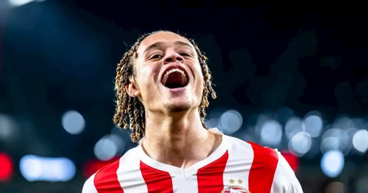 'Xavi Simons eigenlijk te goed voor PSV, Luuk de Jong voorlopig op de bank'