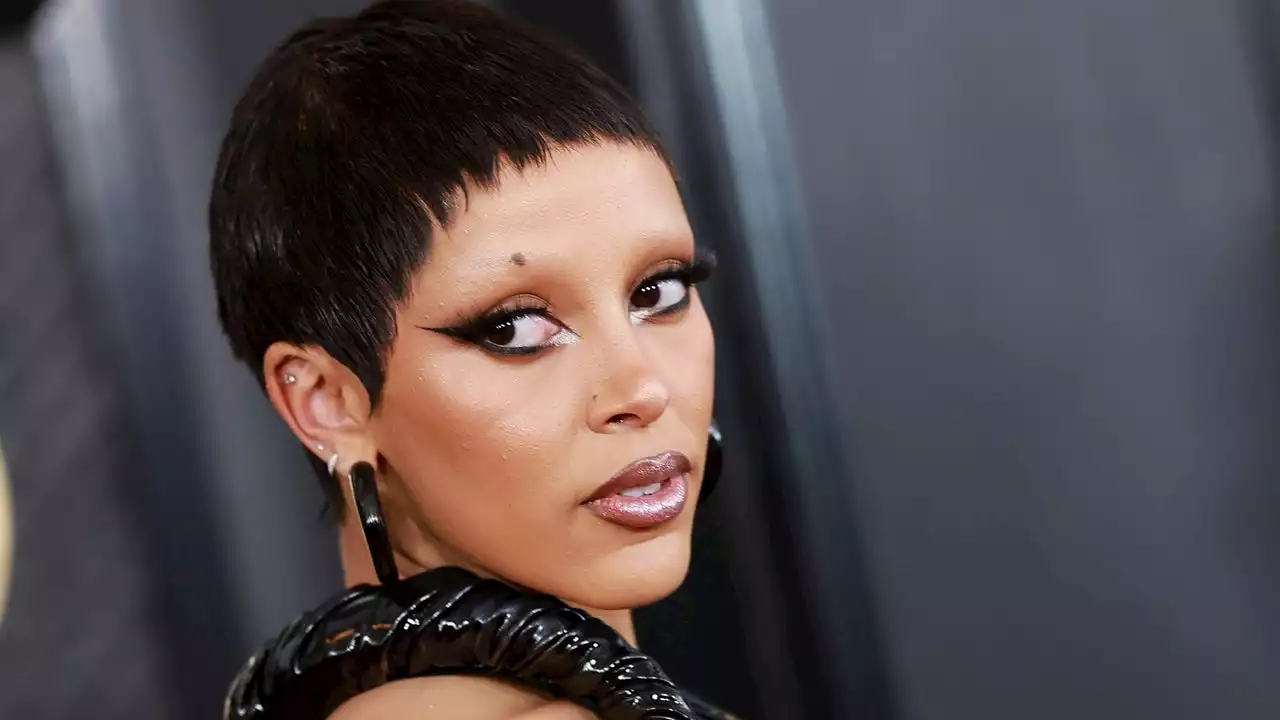 Grammy Awards 2023 : les meilleurs looks beauté des célébrités