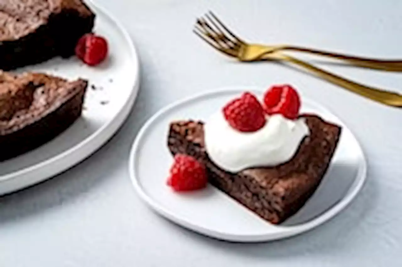 This simple, dark chocolate cake will win your heart