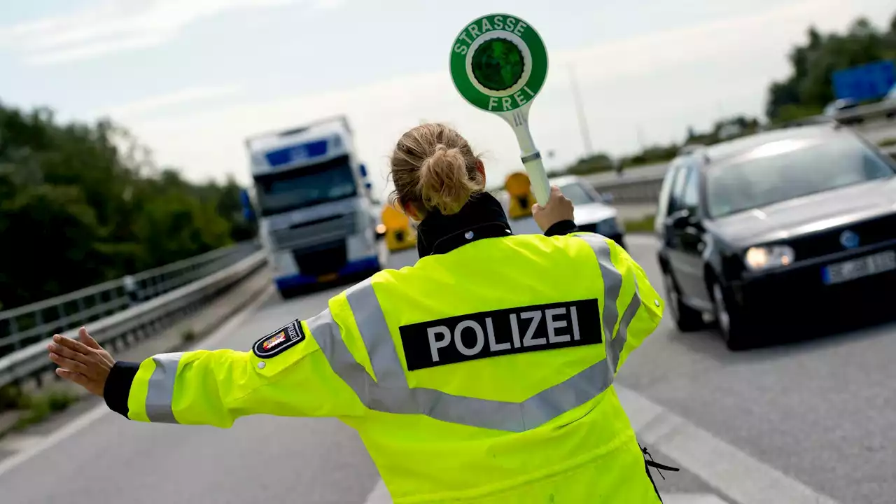 Unfallserie auf der A4: lange Staus und ein Schwerverletzter