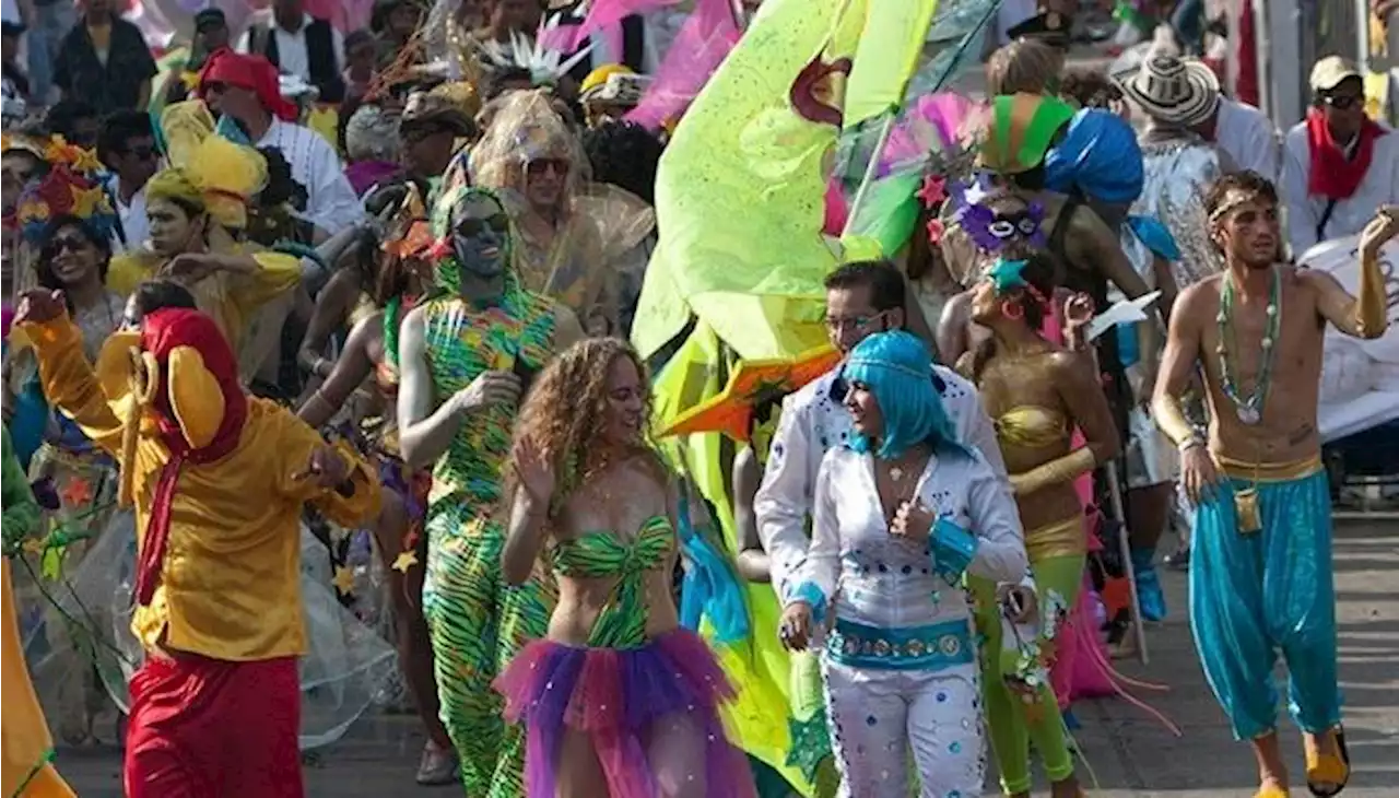 “Disfrázate como quieras”: el goce colectivo que cumple 40 años en el Carnaval