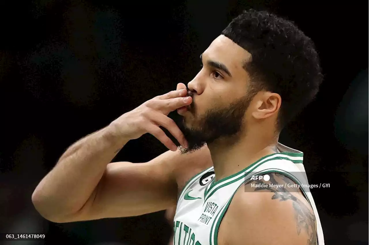 Jayson Tatum vuelve a brillar en otra gran noche de los Celtics en la NBA