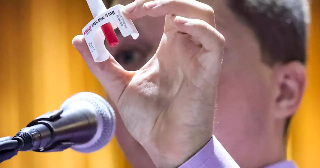 How to use Narcan to reverse an opioid overdose, save a life