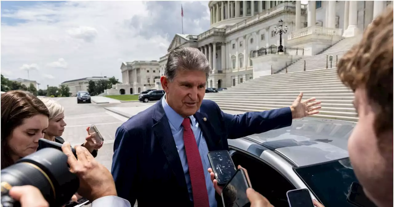 Manchin leaves door open to White House bid in 2024