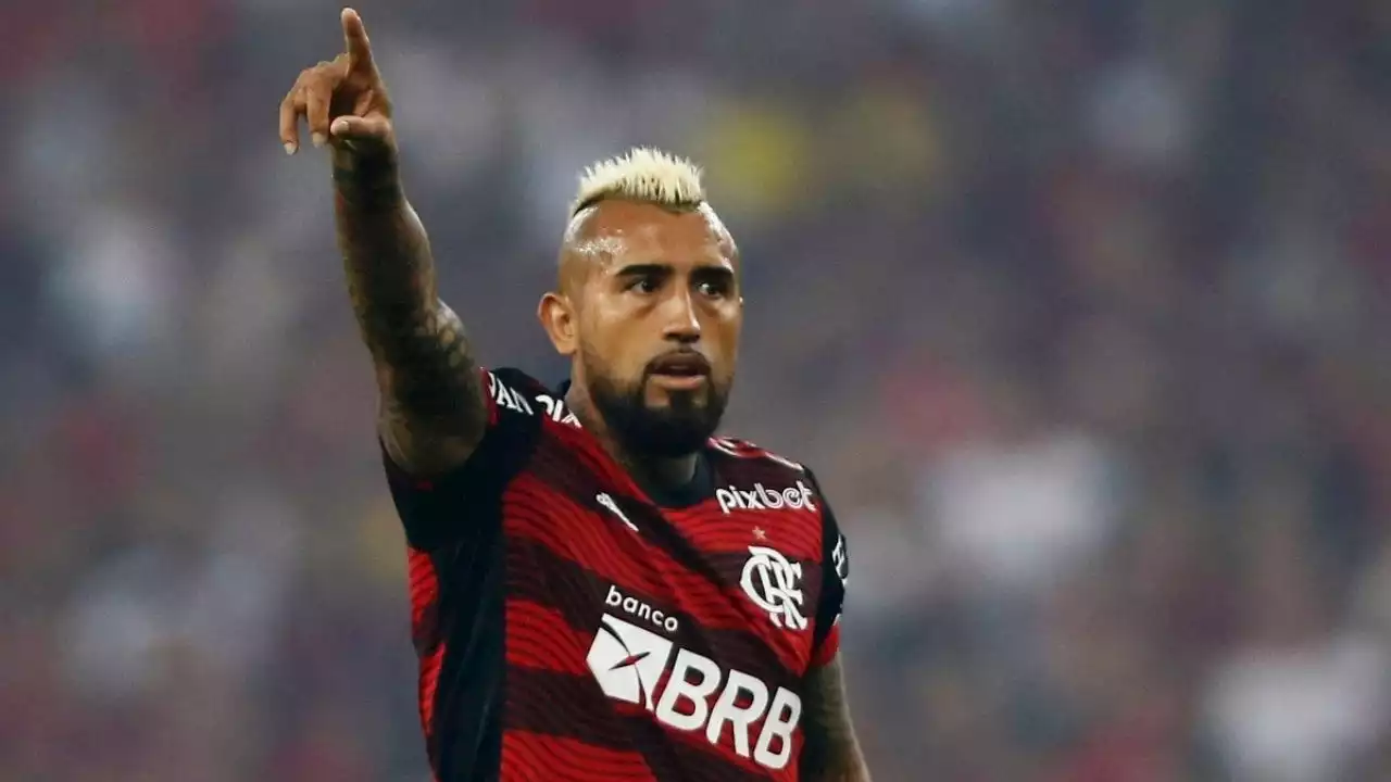 Multado: Arturo Vidal no la pasa bien y sumó una nueva sanción en Flamengo tras su enojo