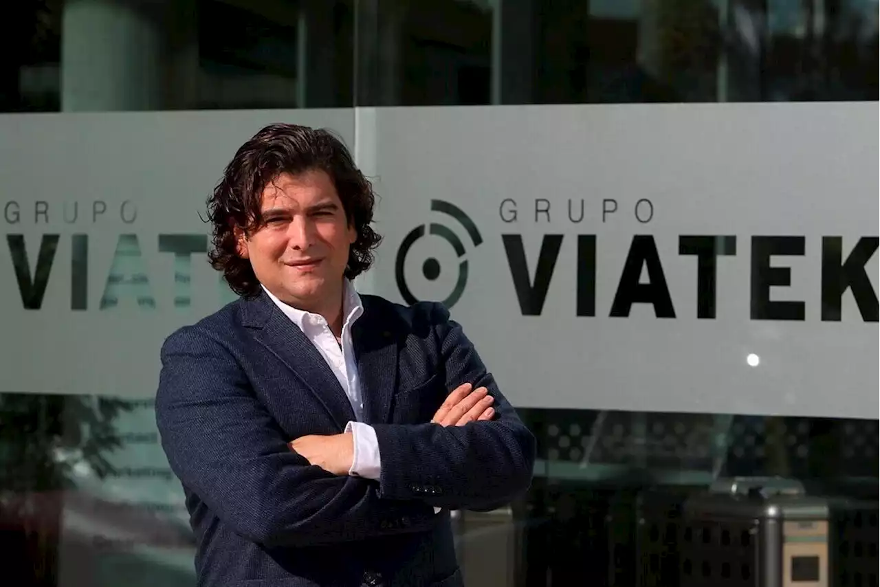 Aurica entra en 'telecos' con la compra del 49% de Viatek