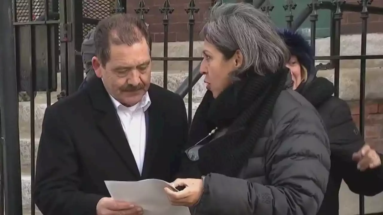 Chicago mayoral candidate Chuy Garcia proposes grants to residents facing high property tax bills