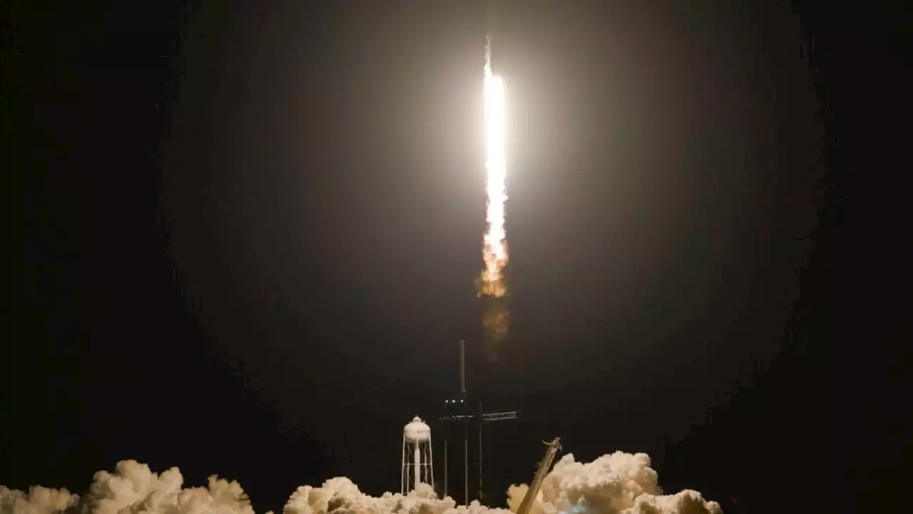 SpaceX launches 9,000-pound satellite into orbit from Florida