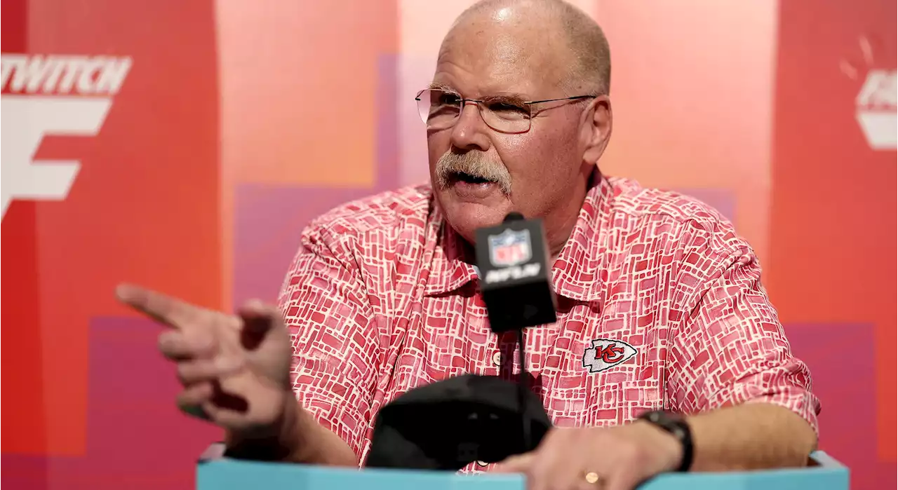 Chiefs' Andy Reid reunites with his former Eagles players, talks Super Bowl LVII preparation