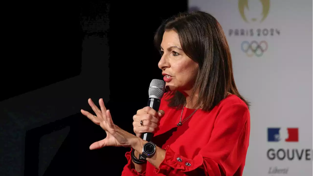 Paris 2024 : Anne Hidalgo ne 'souhaite' pas d'athlètes russes 'tant qu'il y a la guerre' en Ukraine