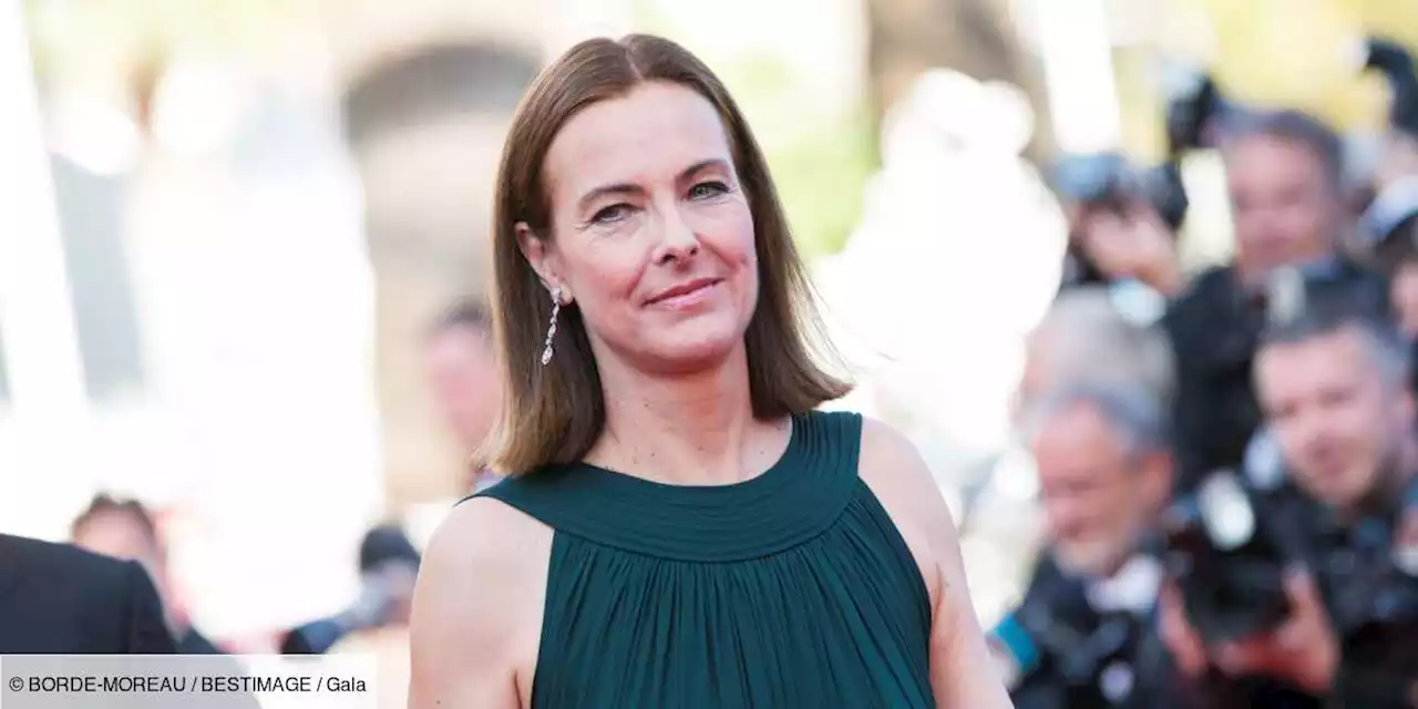 Carole Bouquet en couple avec une célèbre actrice ? “Tout le monde a cru qu’on sortait ensemble !” - Gala