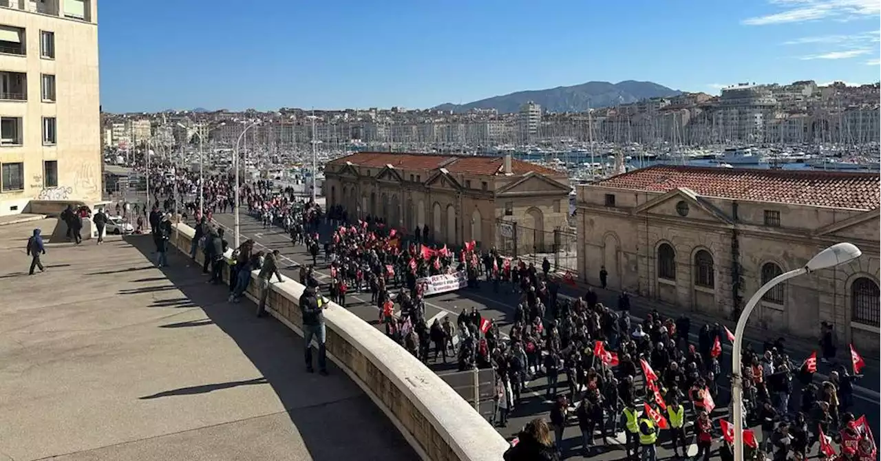 Réforme des retraites : Martinez (CGT) appelle à des grèves 'plus dures, plus nombreuses, plus massives', 180 000 personnes à Marseille selon les syndicats, 15 000 selon la préfecture, notre direct