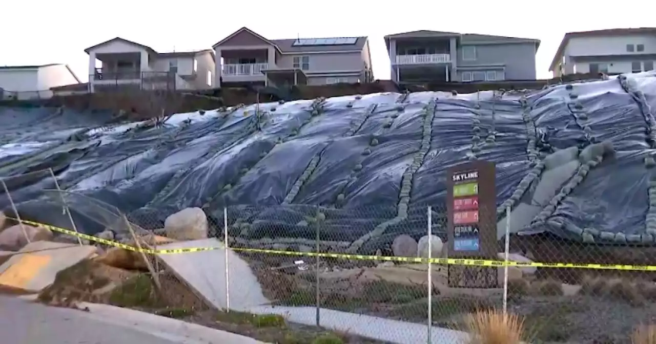 Six homes evacuated, damaged 'after series of heavy rains' cause Santa Clarita landslide