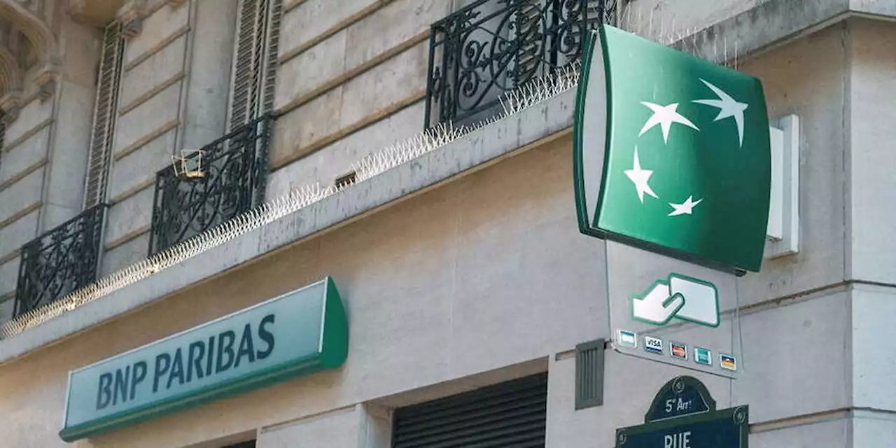 BNP Paribas prévoit de supprimer 921 postes en France