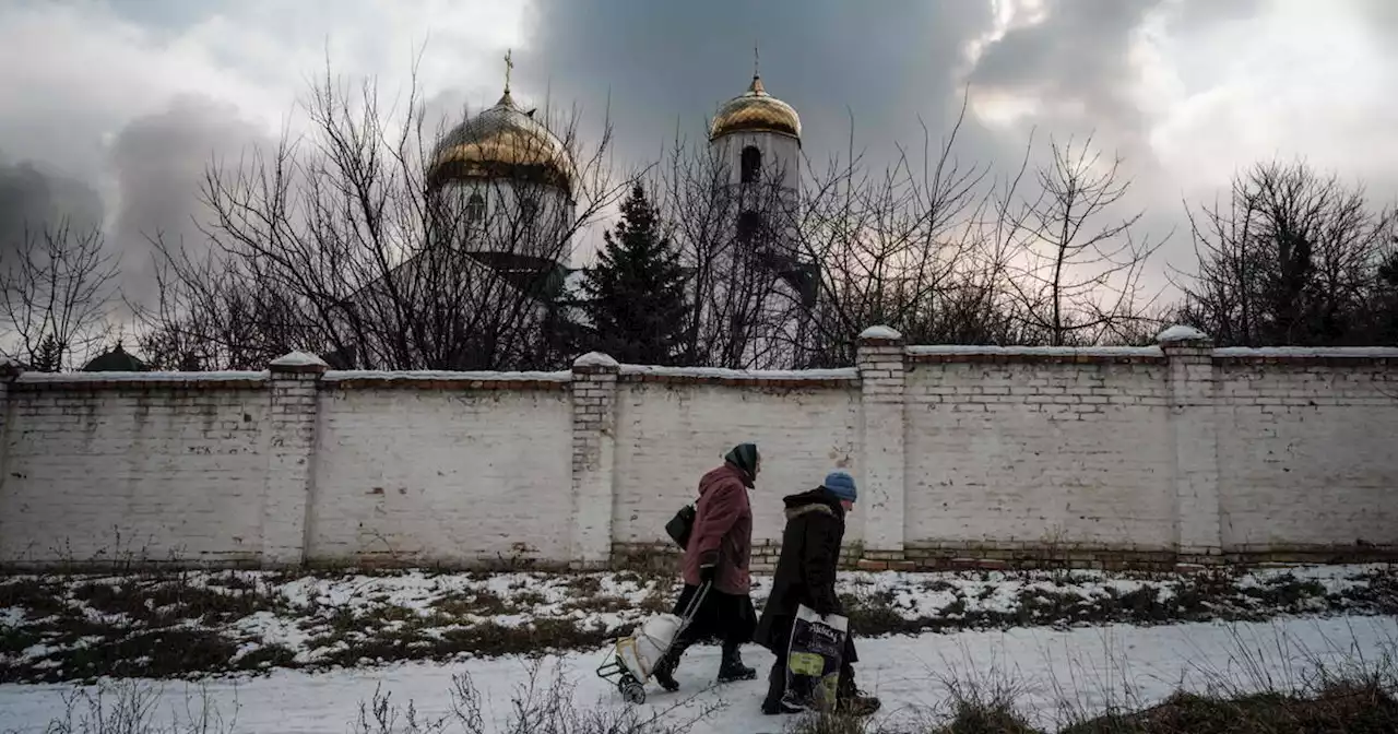 Face aux signes d’une offensive massive dans l’est, l’Ukraine à bout de forces