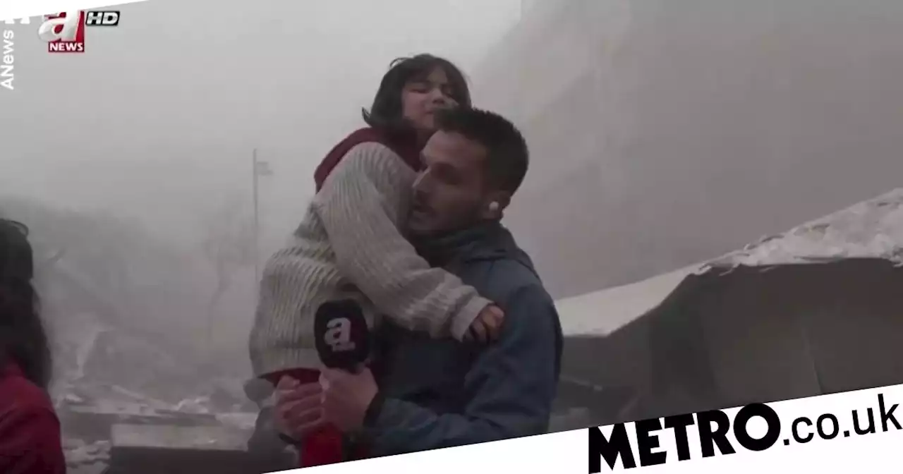 Reporter helps girl to safety after 'apocalyptic' earthquakes in Turkey