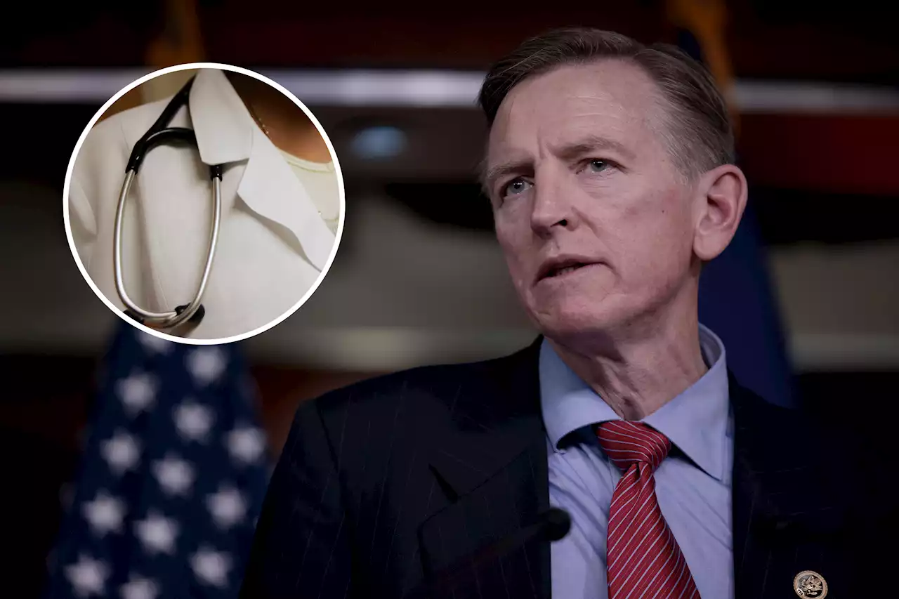 Paul Gosar swaying during oversight hearing sparks health concerns