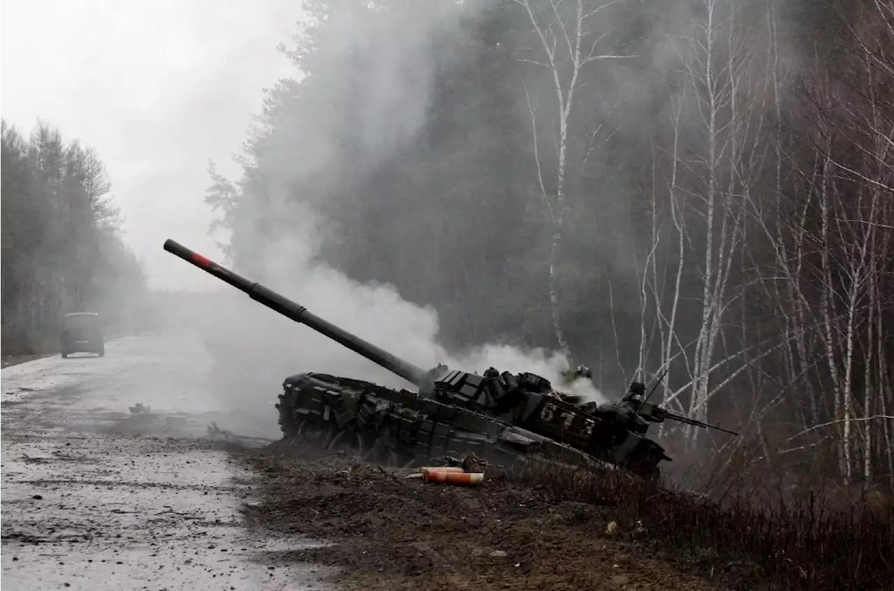 Russia loses 25 tanks in two days as video shows deadly strike: Ukraine