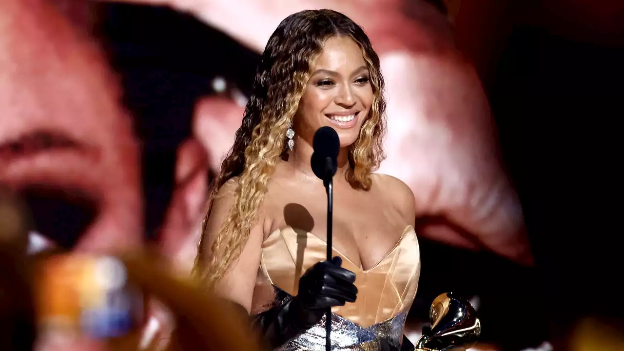 The Beyoncé Grammys Were Awkward