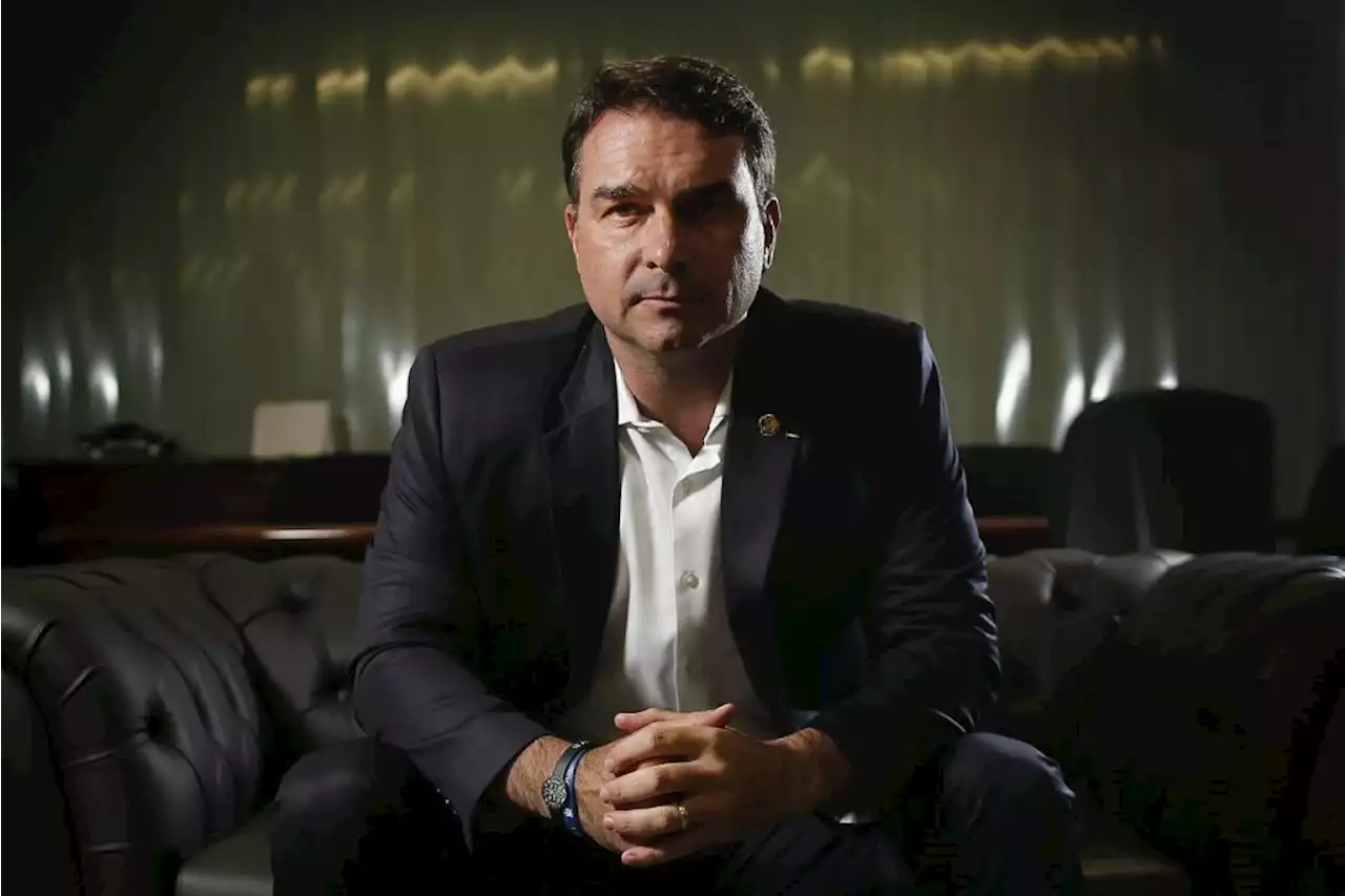 Flávio Bolsonaro: “Campos Neto é o homem certo, no momento certo” | O Antagonista