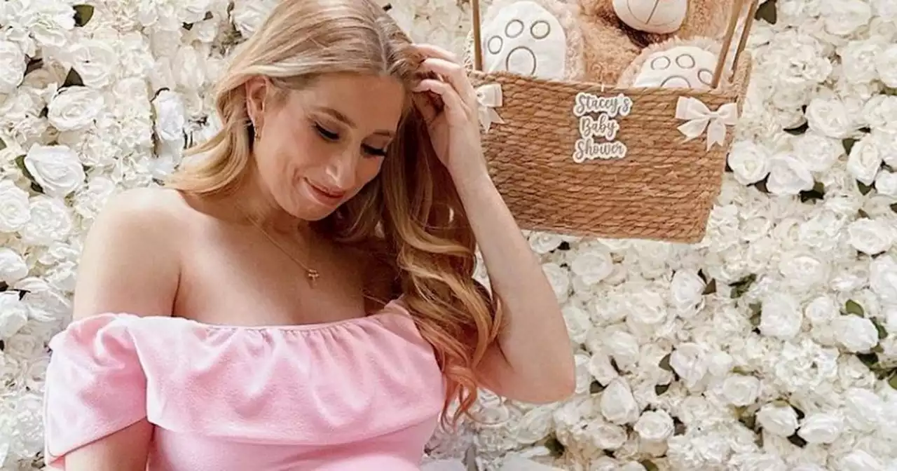 Stacey Solomon emotional as she donates baby shower balloons to another mum