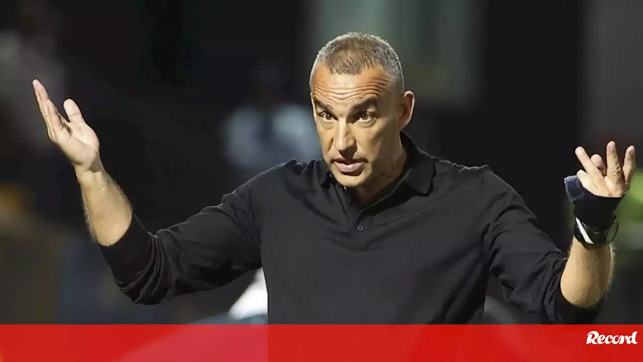 FIFA dá razão a João Pedro Sousa no processo contra o Al-Raed