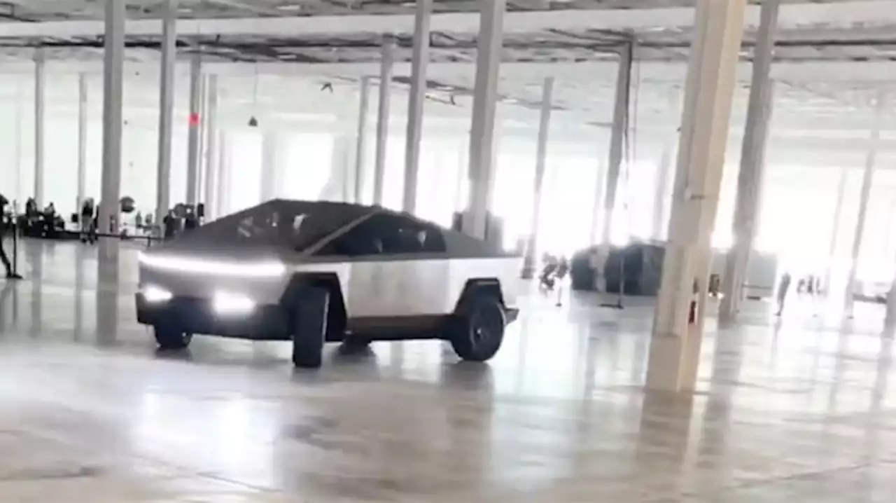 Watch the Tesla Cybertruck Use 4-Wheel Steering to Make a Super-Tight Turn