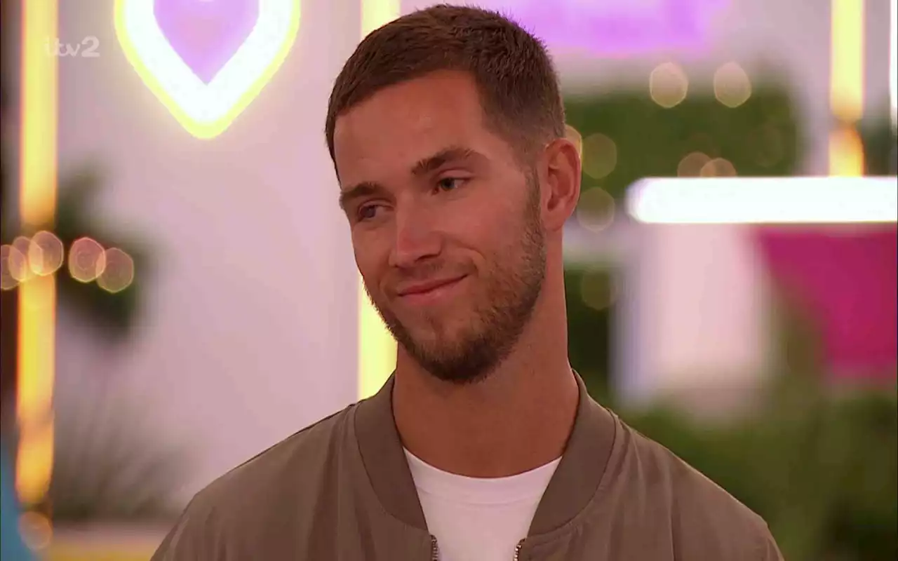 Love Island hit with Ofcom complaints threat about Ron's comments to Lana