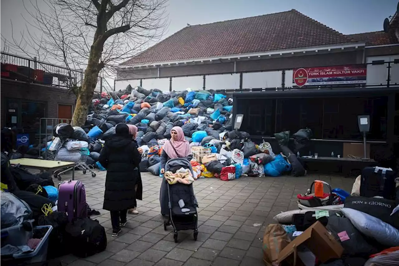 Bij de moskee in Alblasserdam bestaat verdriet naast verbroedering: ‘Dit gaat niet om politiek’