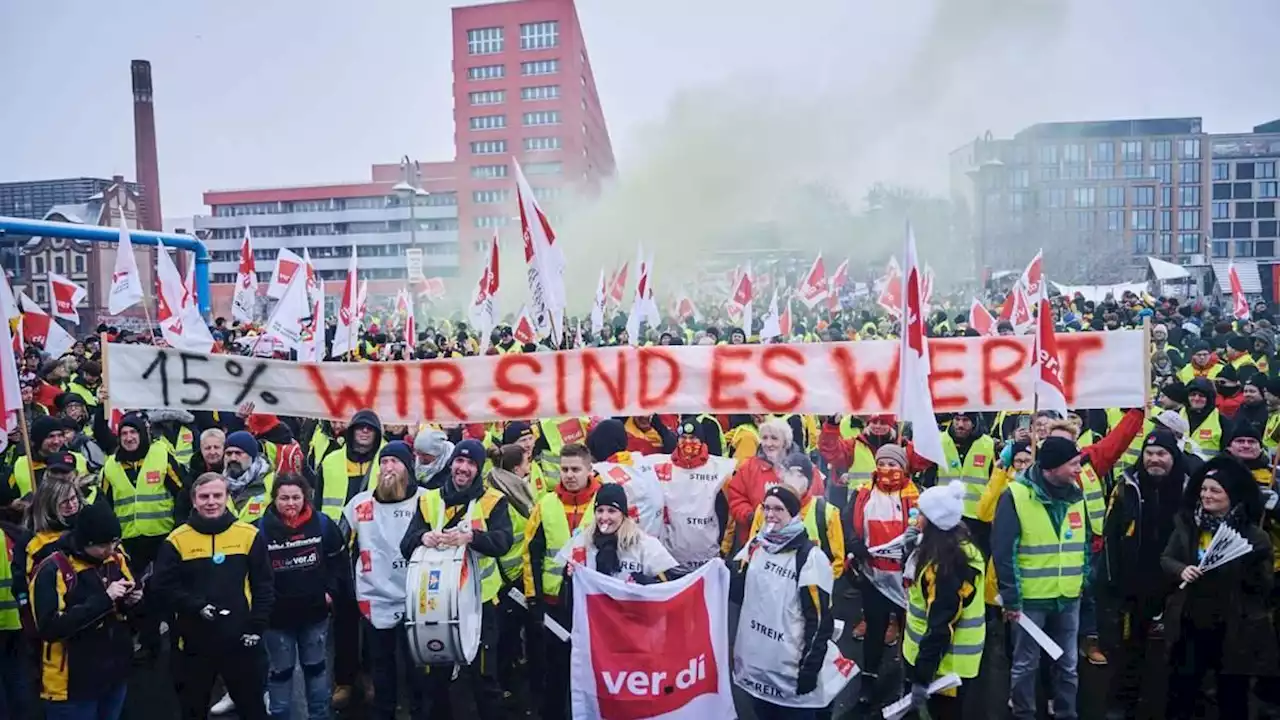 umfrage: mehrheit hat verständnis für den warnstreik