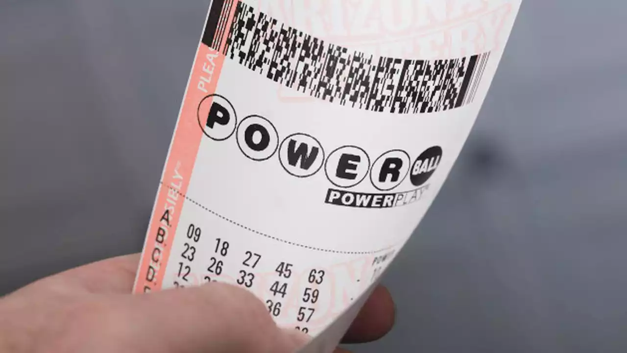 $754.6 million Powerball jackpot won by a single ticket