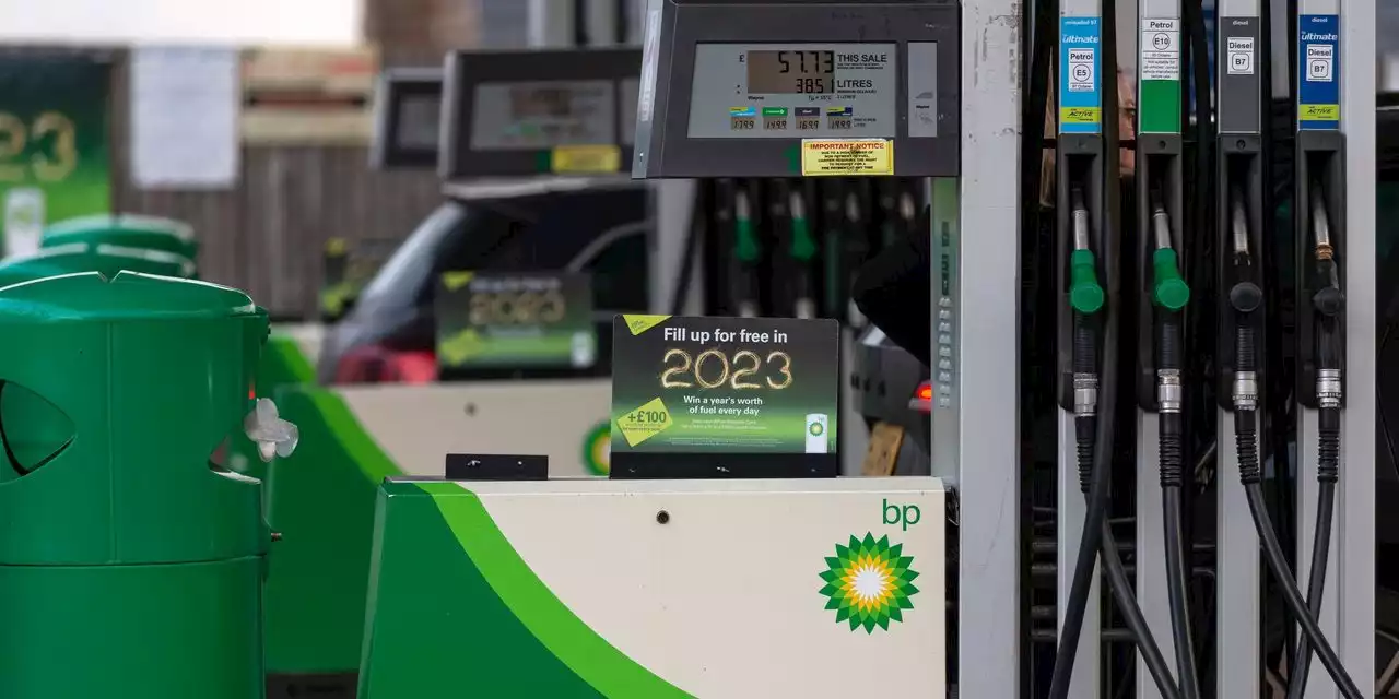 BP Adds Nearly $28 Billion to Record Full-Year Profits of Oil Giants