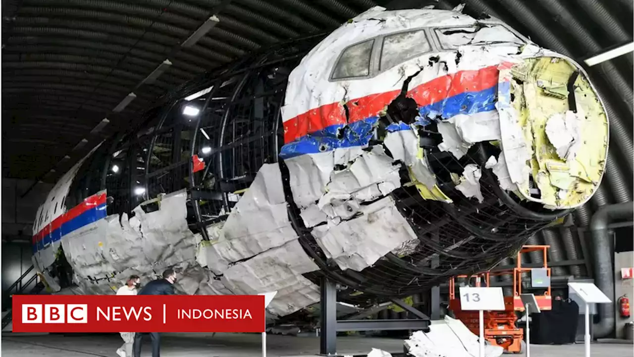 Pesawat MH17: Putin ‘menyuplai’ rudal yang tembak jatuh pesawat, sebut investigator - BBC News Indonesia