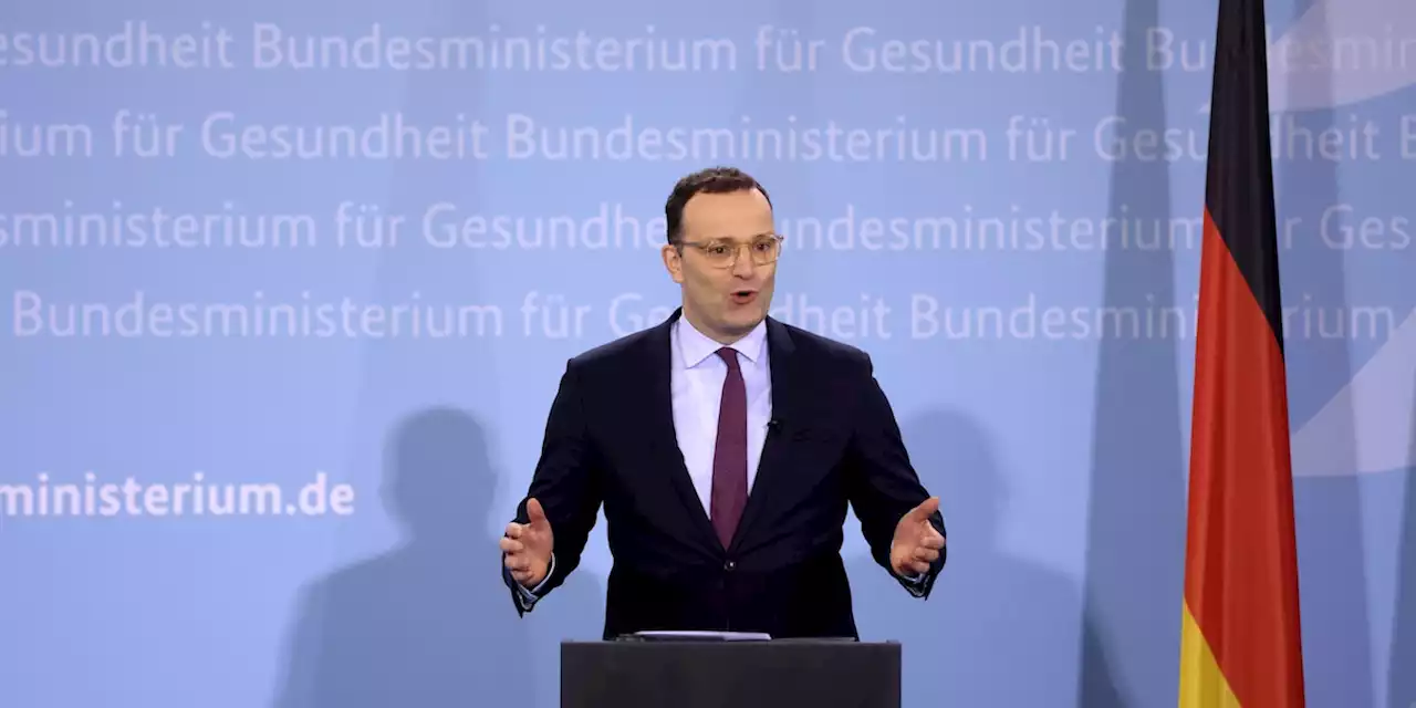 Spahn: Rekordgewinne der Ölkonzerne wegen Ampel-Tankrabatt