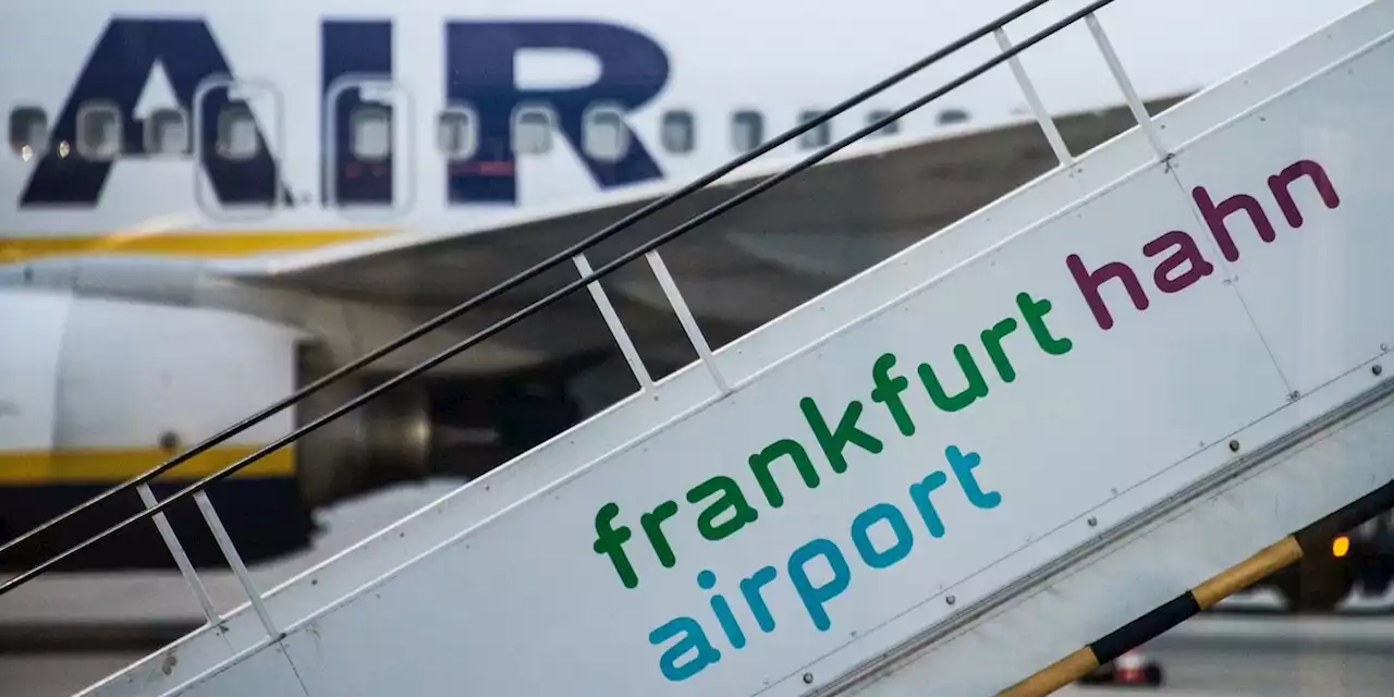 Robert Habeck bestätigt Investitionsprüfverfahren für Flughafen Hahn