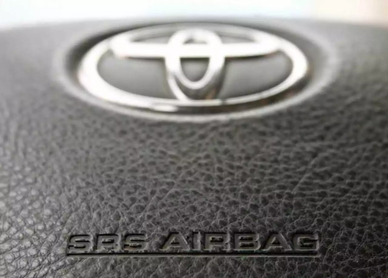 More than 66,000 vehicles in Colorado have defective air bags, recall letters are being mailed