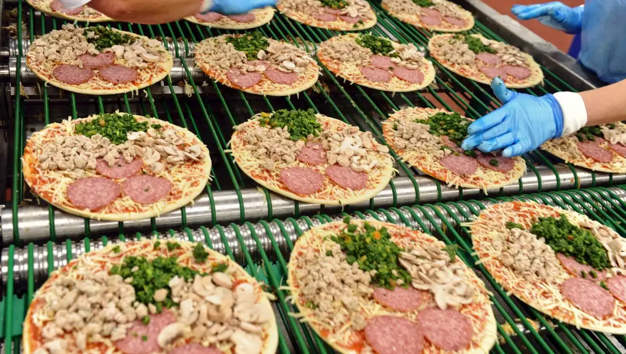 Fertigpizzen verteuern sich in Deutschland um gut ein Viertel