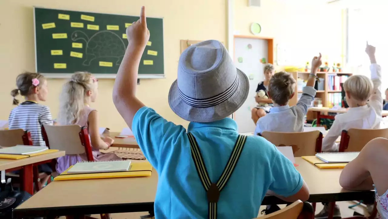 Mecklenburg-Vorpommern: Ältere Lehrer in sollen weniger unterrichten