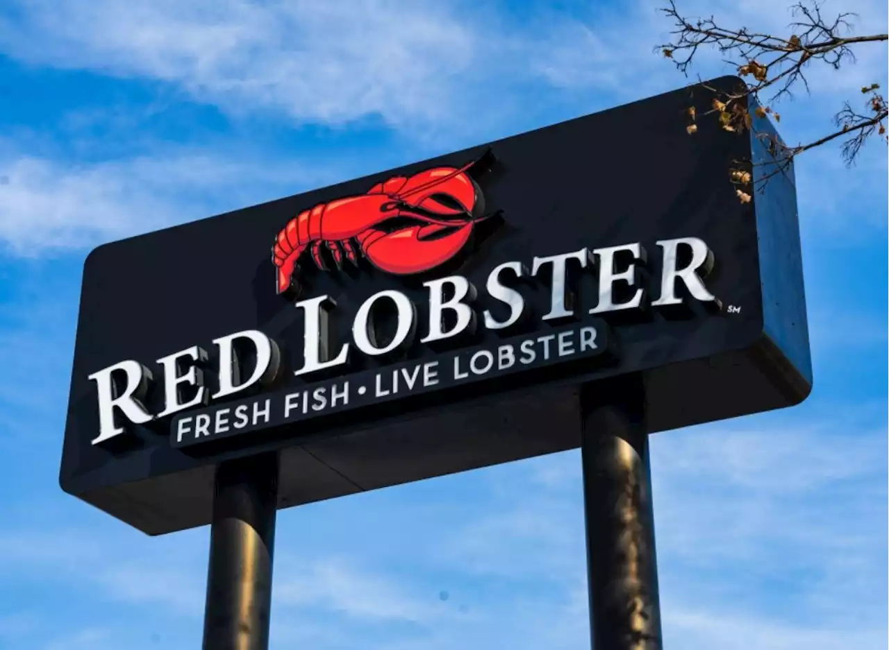 8 Reasons Red Lobster's Seafood Is So Cheap—Including Lots of Frozen Shortcuts