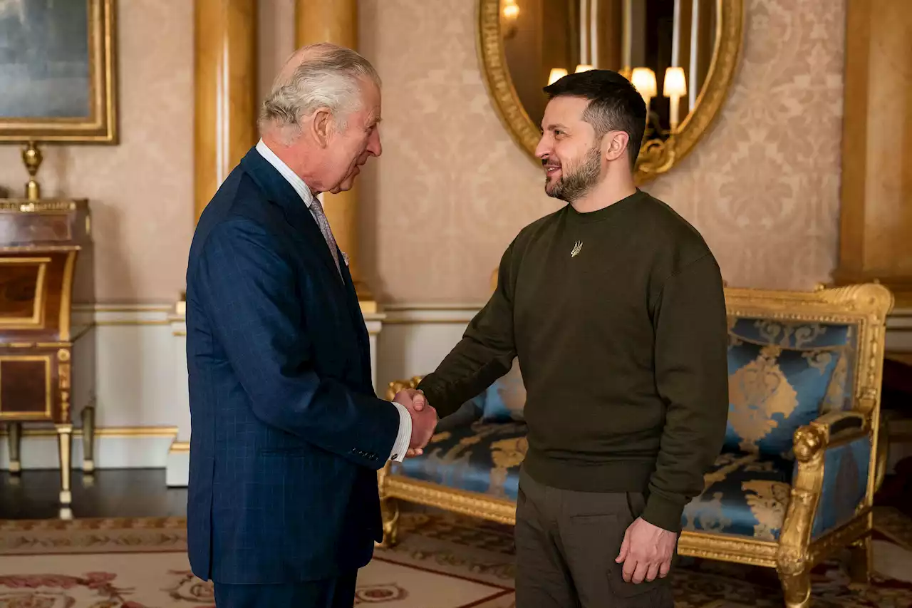 Zelenskyy visits King Charles III on UK trip, asks lawmakers for jets: 'every air force pilot is a king'