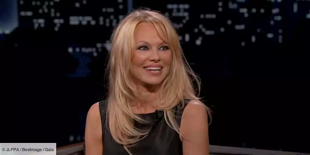 Pamela Anderson change radicalement de métier, après ses années bimbo - Gala